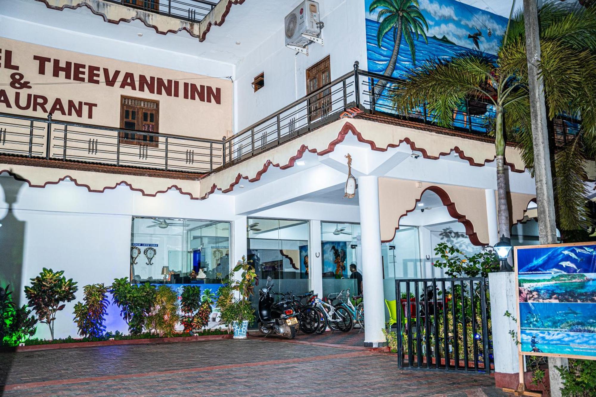 Theevanni Resort Triquinimale Exterior foto