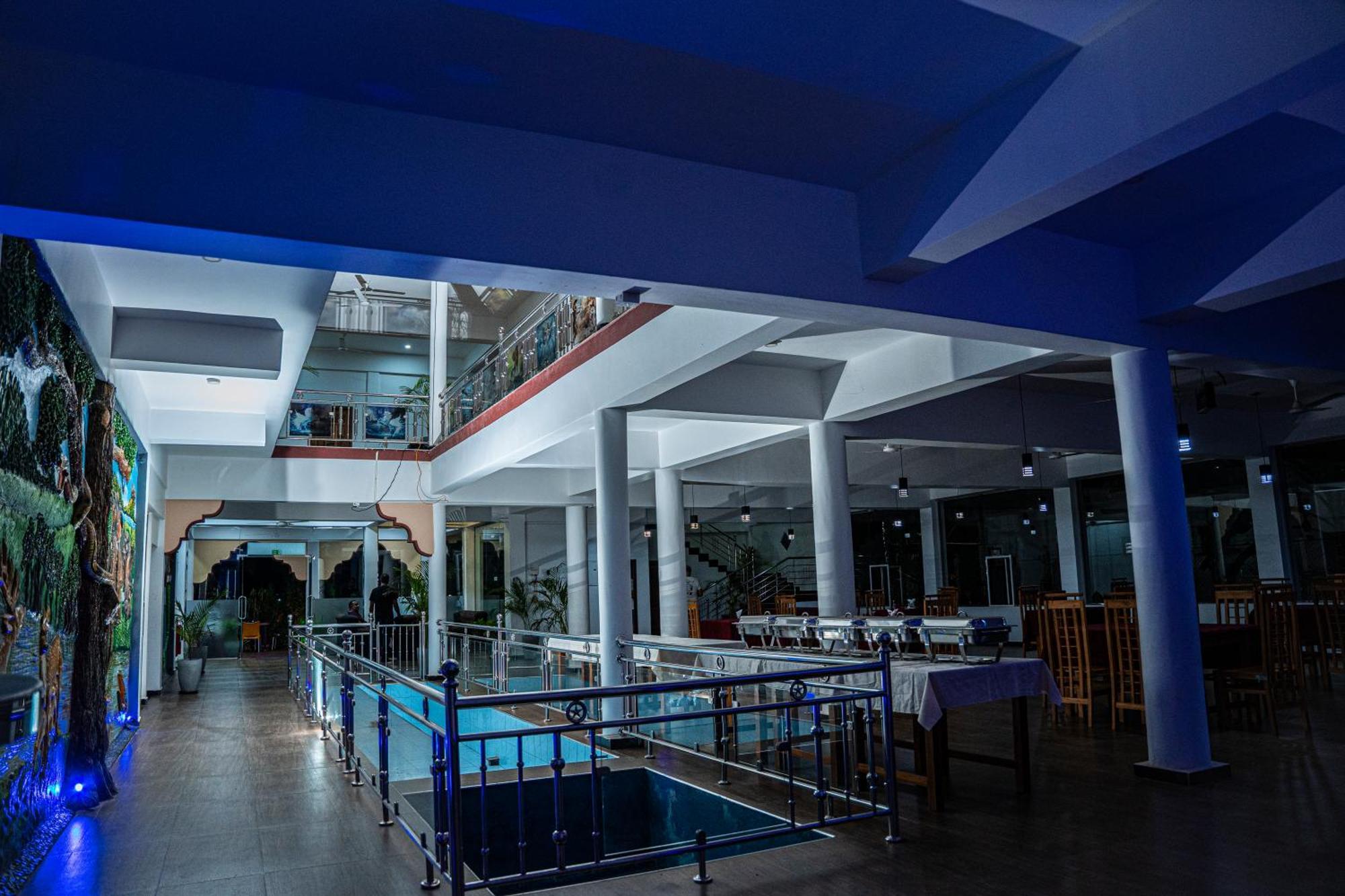 Theevanni Resort Triquinimale Exterior foto